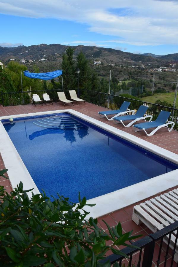 Apartamento-Estudio En Villa Con Piscina Màlaga Exteriér fotografie